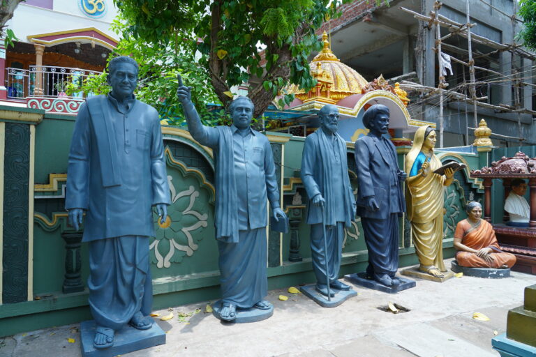 Statues of Social Leaders